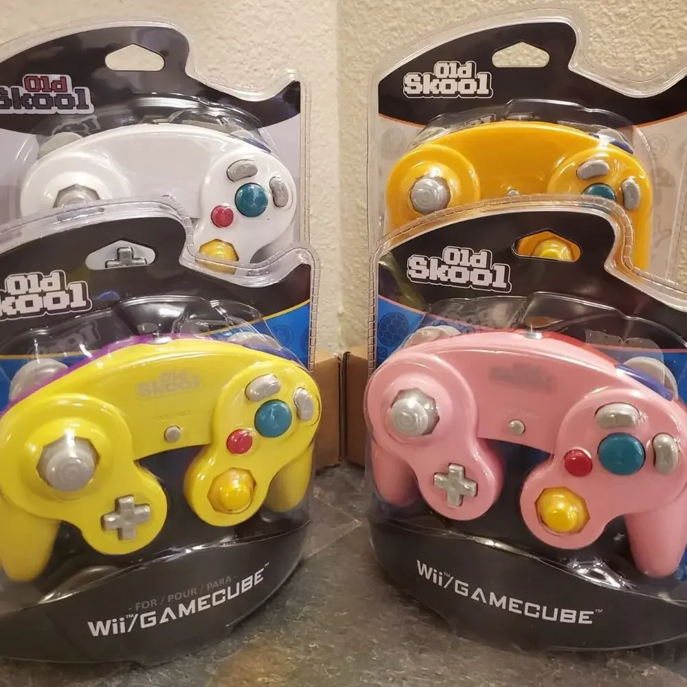 4 Gamecube Controllers - 4 Colors Bundle (NEW) Yellow Pink Orange White Nintendo